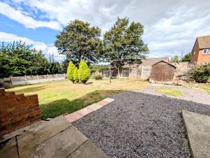 Photo 16- click for photo gallery